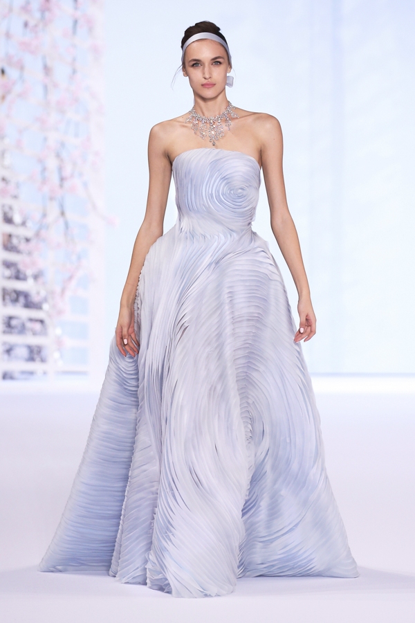 RUNWAY REPORT: Backstage at Ralph & Russo Couture • DreaminLace