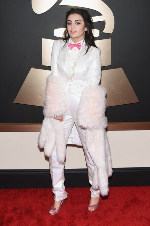 Charli XCX in Moschino - 2015 Grammy Awards