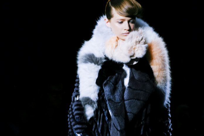 fendi-fw15-fur-couture-runway-paris-title
