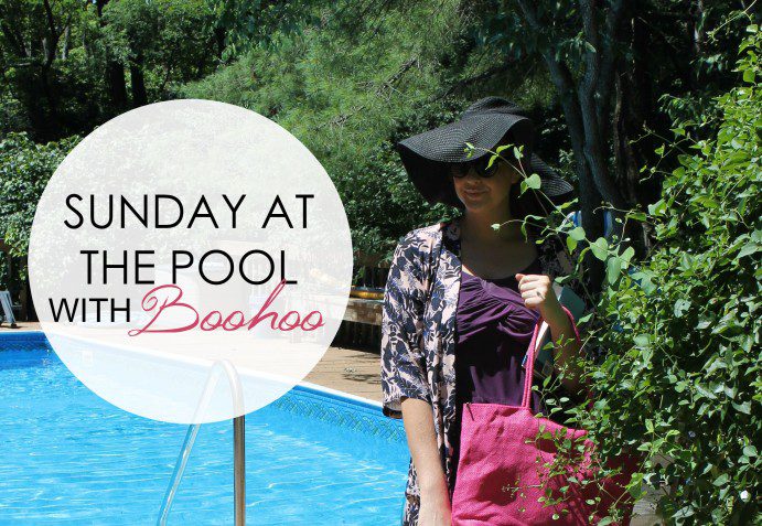 summer-pool-ootd-boohoo-dream-in-lace-style