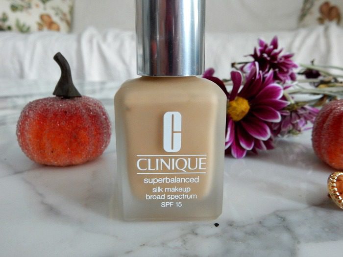 Clinique Superbalanced Foundation Makeup - Dream in Lace