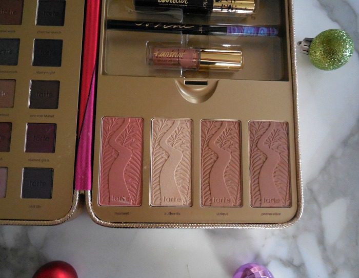 Tarte Pretty Paintbox Holiday 2016 Makeup Case - Dream in Lace