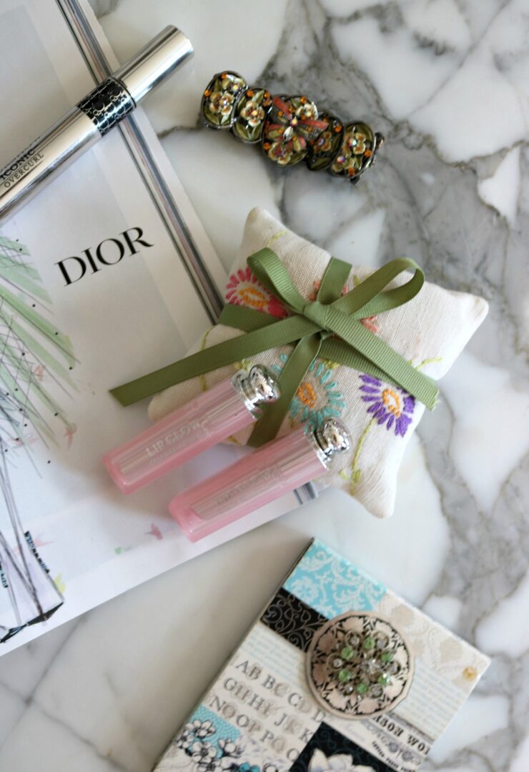Dior Lip Glow Lipstick Review I DreaminLace.com #DiorMakeup #Dior #WinterBeauty