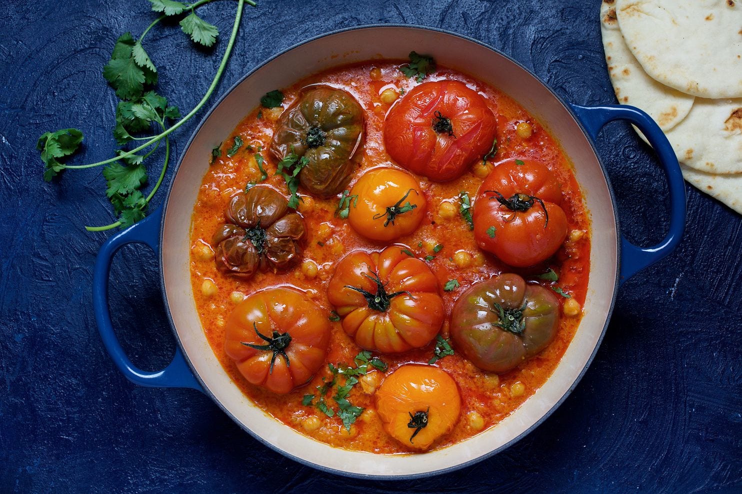 Vegan Summer Recipes I Roasted Tomato Chickpea Curry #Vegan #Curry #SummerRecipe