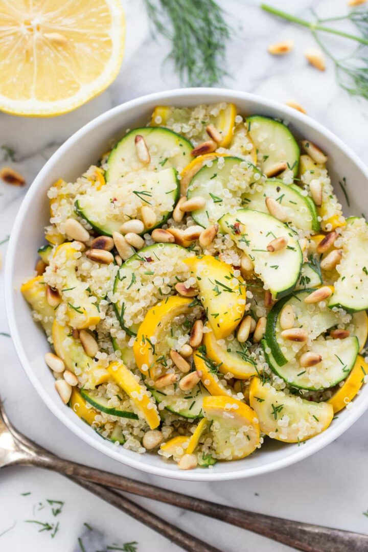 Vegan Summer Recipes to Try I Summer Squash and Quinoa Salad #Vegan #Quinoa