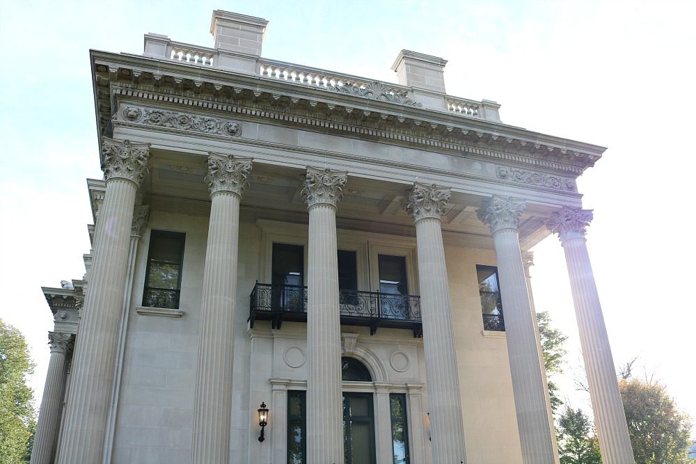 Vanderbilt Estate Tour in Hyde Park, New York I DreaminLace.com #NewYork #Travel