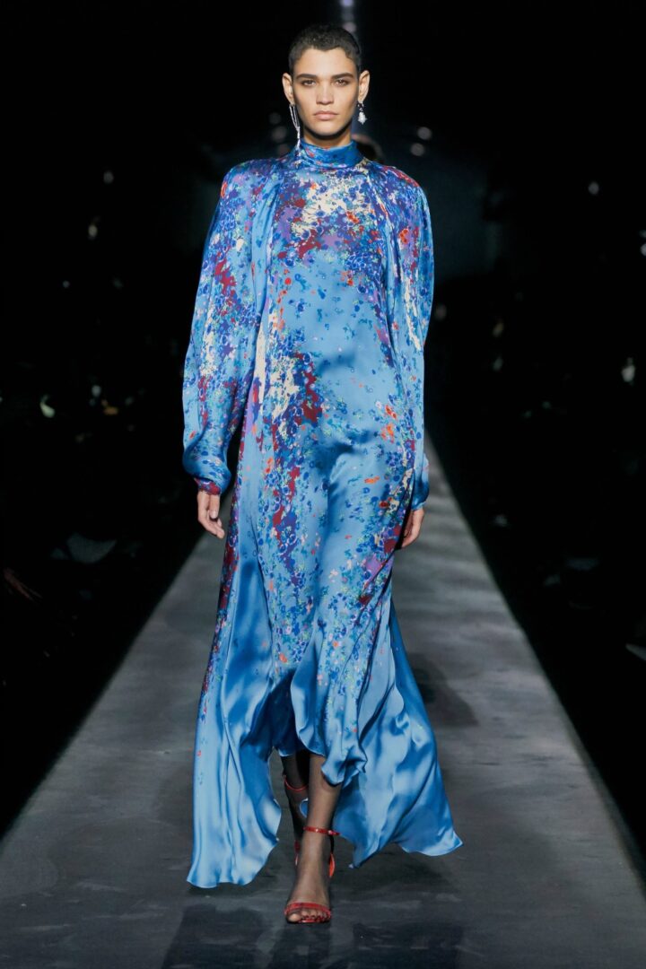 Best Paris Fashion Week Looks - Givenchy Fall 2019 Runway Collection #PFW #FashionWeek
