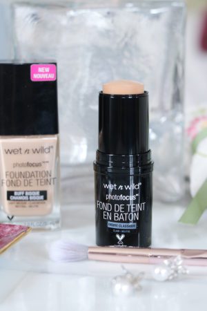 Wet n Wild Photo Focus Stick Foundation Review I DreaminLace.com #DrugstoreMakeup #beautytips #crueltyfree