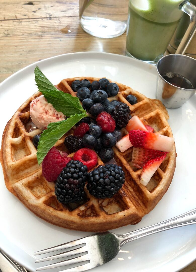 Affordable New York City Travel Guide I The Butcher's Daughter Vegan Waffle #Travel #TravelGuide #NYC #VeganEats