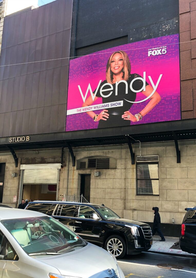 Affordable New York City Travel Guide I The Wendy WIlliams Show #Travel #NYC #TravelGuide