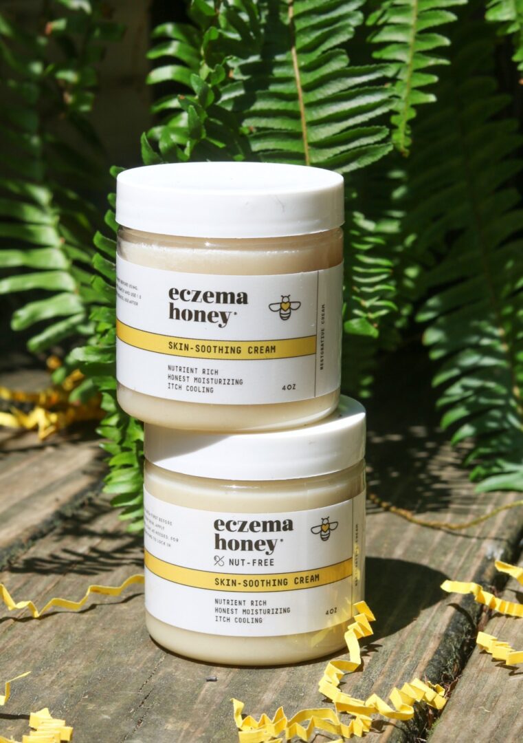 Eczema Honey Cream Review I DreaminLace.com #eczema #beautytips #beautyblog