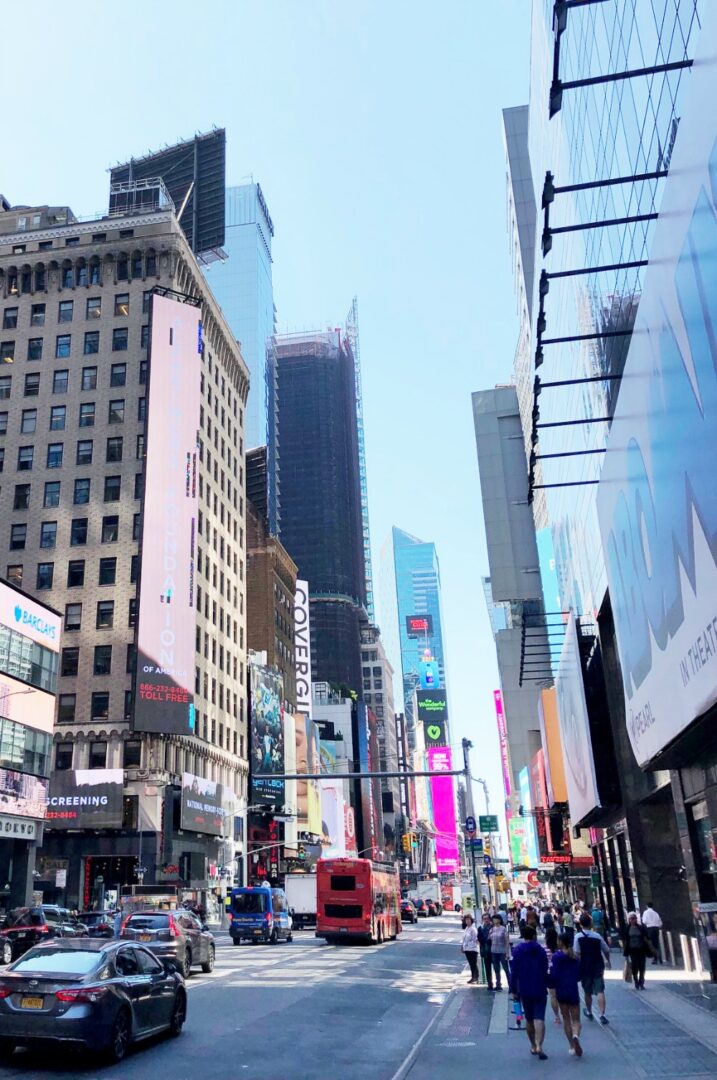 NYC Photo Diary I Time Square in Midtown #Travel #TravelBlogger