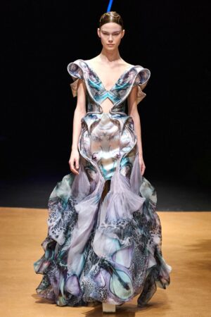 Best Spring Couture Runway Looks I 2020 I DreaminLace.com