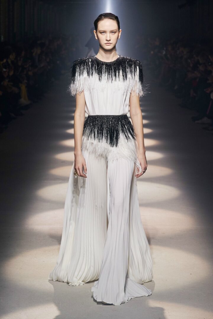 Best PFW Runway Looks I Givenchy Fall 2020 Collection