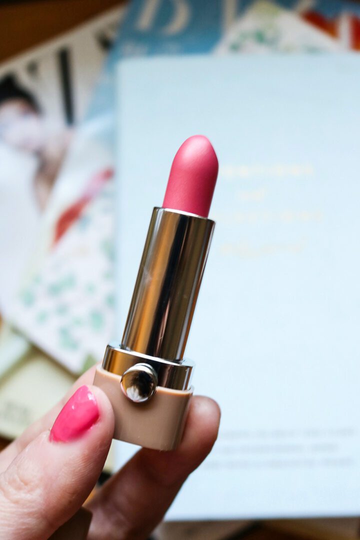 2020 National Lipstick Day Sales I Dreaminlace.com #NationalLipstickDay #Lipstick #beautyblog