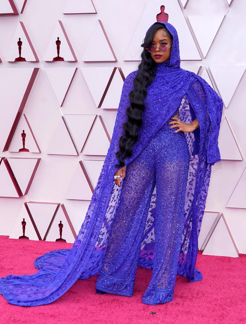 2021 Oscars Fashion I H.E.R. in custom DUNDAS inspired by Prince #fashionstyle #stylish
