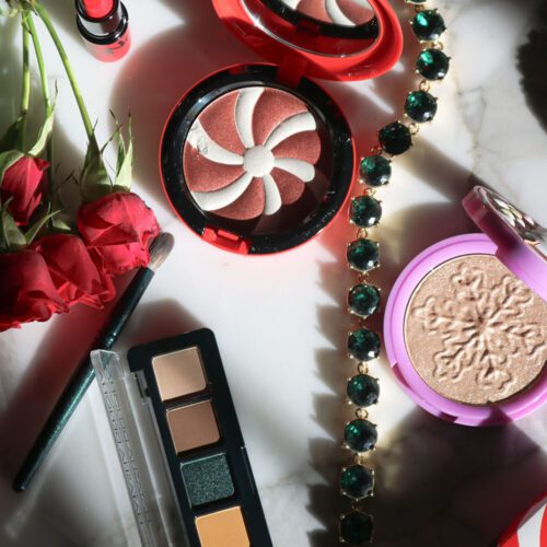 Holiday 2021 Makeup Releases I DreaminLace.com #makeupaddict #beautyblog