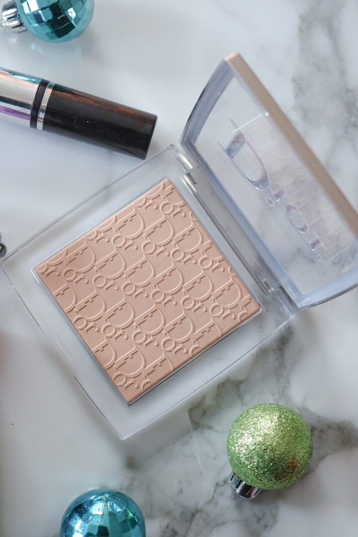 Best of 2021 Makeup Releases I Dior Backstage No Powder Powder #makeupaddict #beautyblog