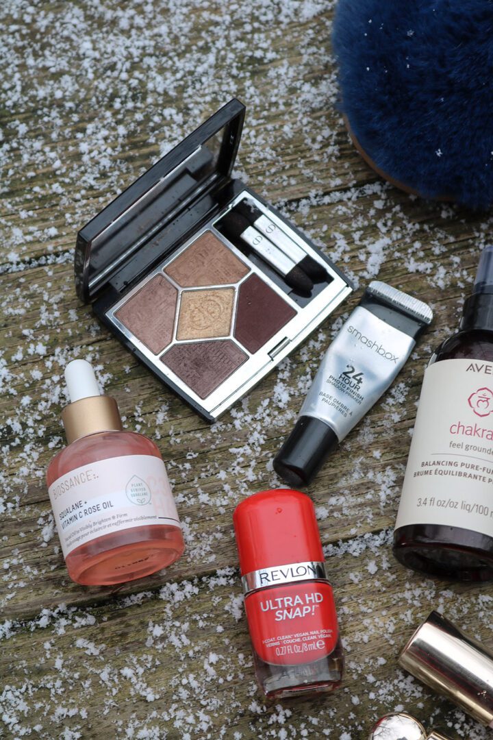 January 2022 Favorites I Dior Eyeshadow, Biossance Vitamin C, Revlon Nail Polish + Smashbox Eyeshadow Primer #makeupblog #beautyblog