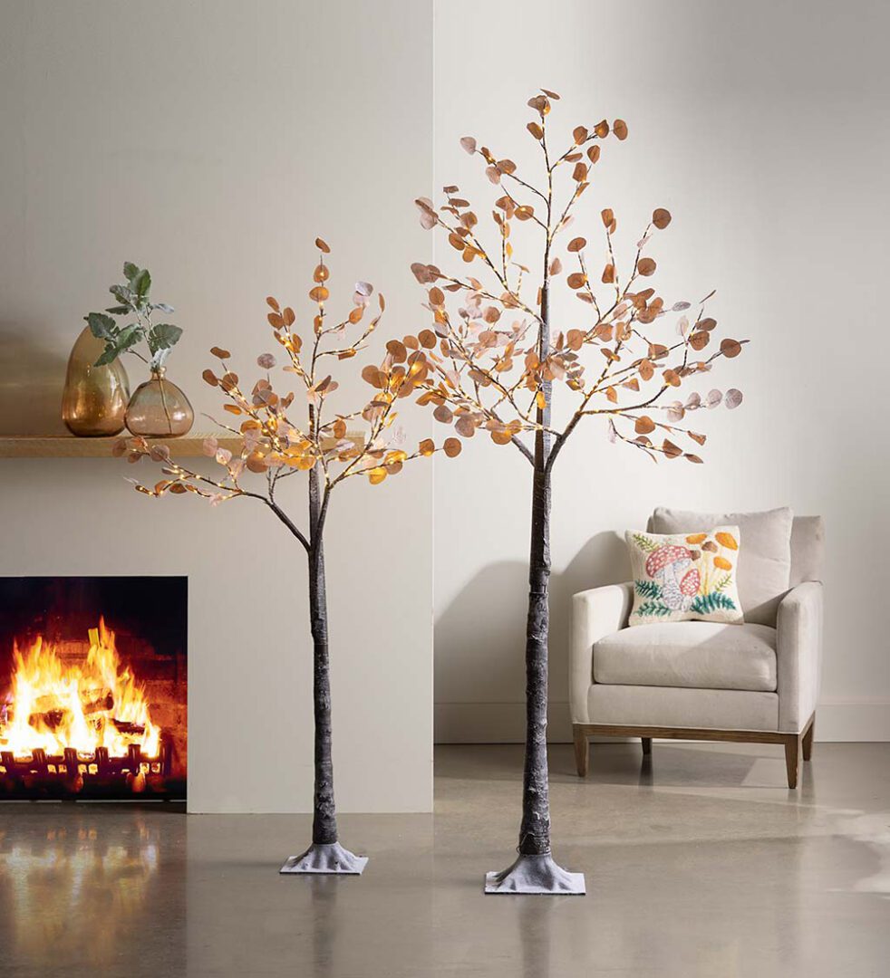 Fall 2022 Home Decor I Indoor Outdoor Lit Fall Leaf Trees #homedecor #cozyvibes