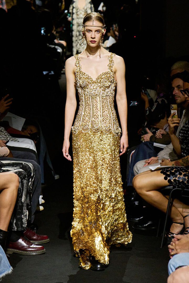 Best Fall 2023 Couture Looks I Jean Paul Gaultier gold gown